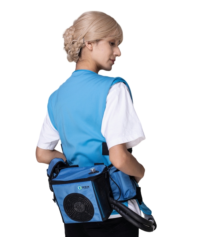 Weaving Method Knitted Multifunctional Water Cooled Vest for Summer Outdoor Cooling