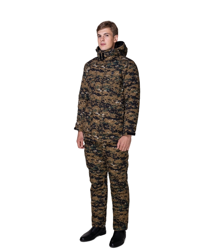 Dyed Processing Type Camouflage Padded Jacket for Winter Outdoor Adventures