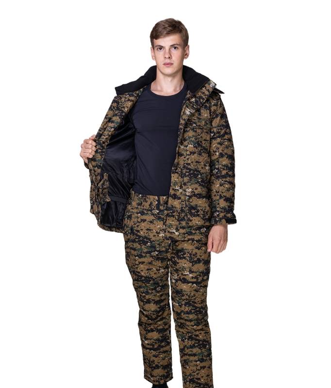 Dyed Processing Type Camouflage Padded Jacket for Winter Outdoor Adventures